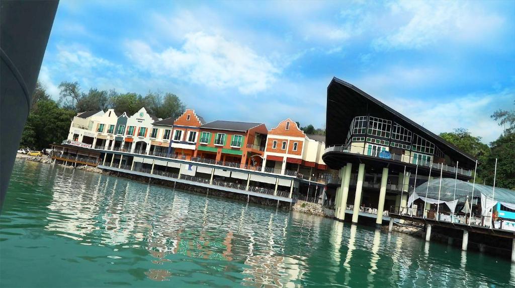 هتل ramada langkawi marina