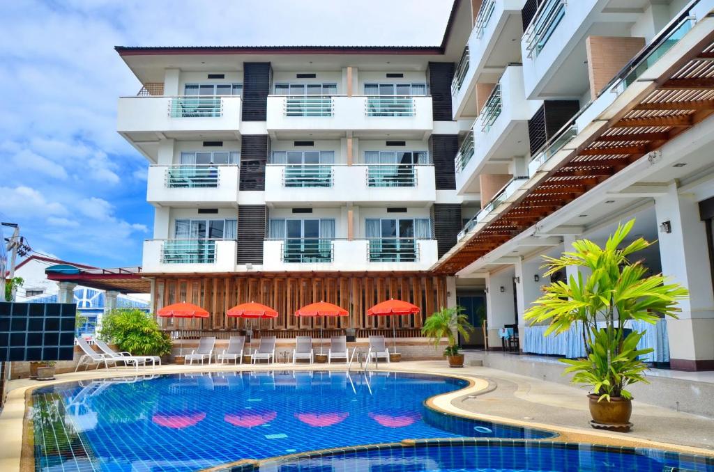 هتل First Residence samui