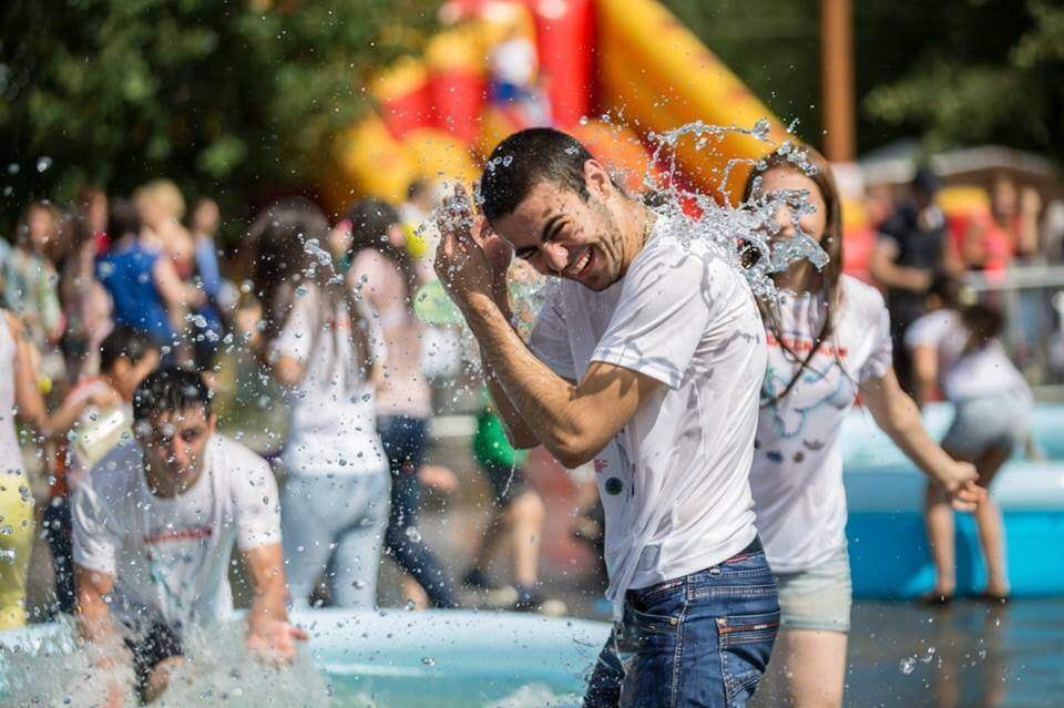 جشن آب ارمنستان ایروان