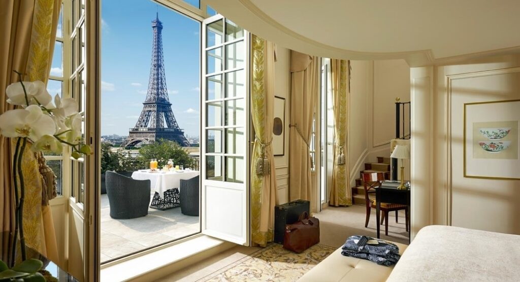 هتل در تور پاریس