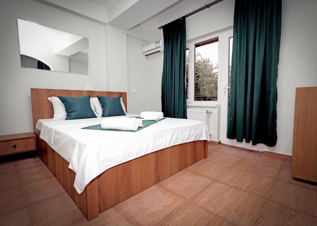 هتل Tbilisi Serenity