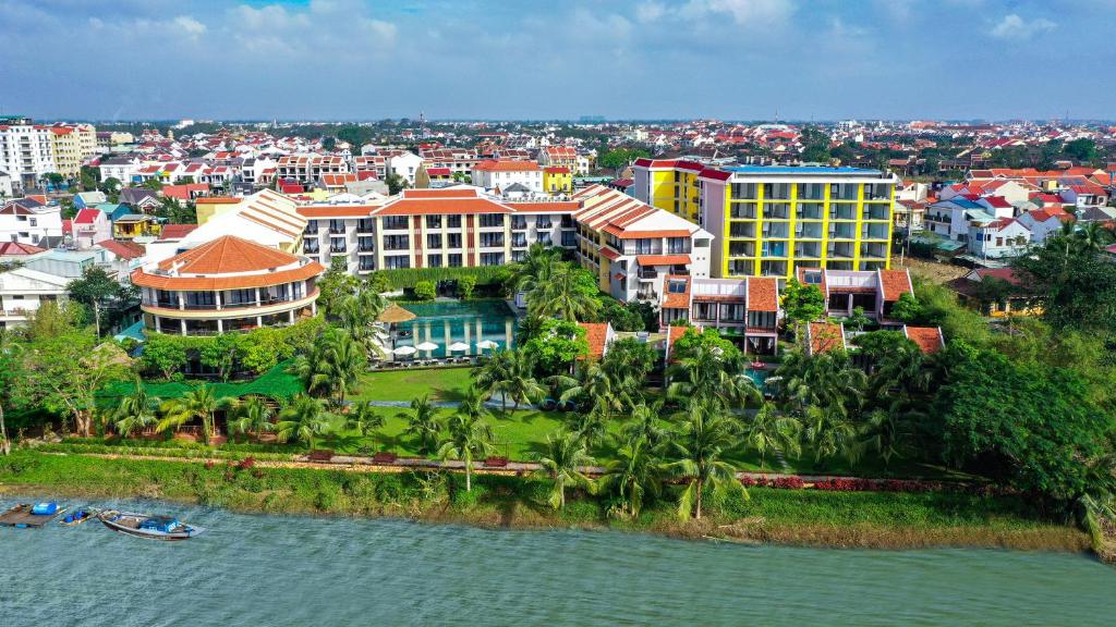 هتل Bel Marina Hoi An Resort
