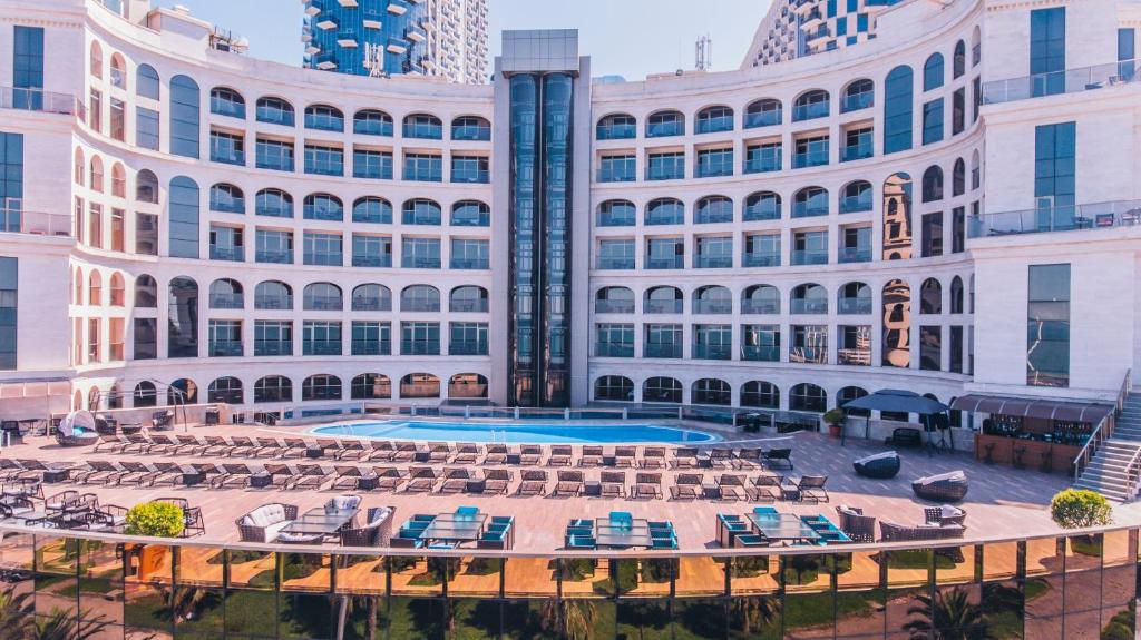هتل colosseum marina