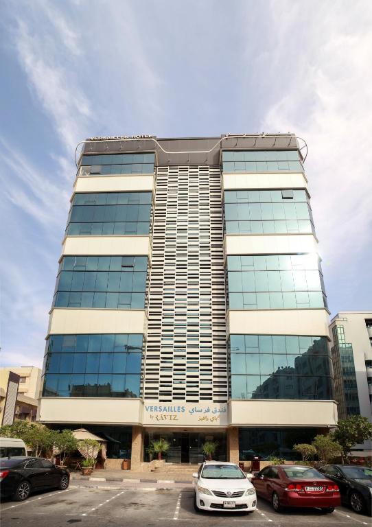 هتل VERSAILLES HOTEL DUBAI