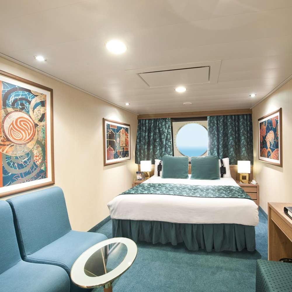 هتل 16 و 23 اسفند و 1 فروردین OCEAN VIEW دارای پنجره ثابت