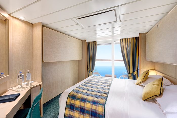 هتل 18 و 25 بهمن BALCONY بالکن دار